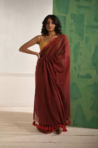 Maroon cotton saree with beaded sequins Without blouse