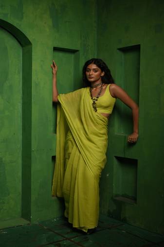 Lime green handloom mul modal saree Without blouse