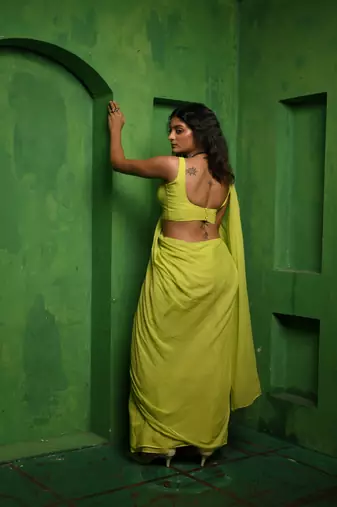 Lime green handloom mul modal saree Without blouse