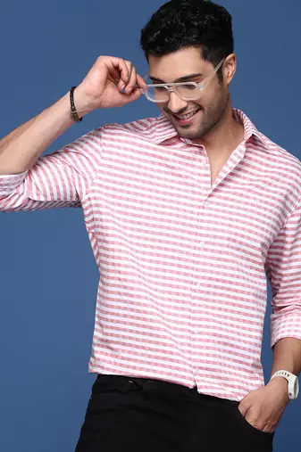 Showoff men's checked slim fit peach shirt