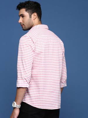 Showoff men's checked slim fit peach shirt 4