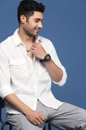 Showoff men's solid slim fit white shirt