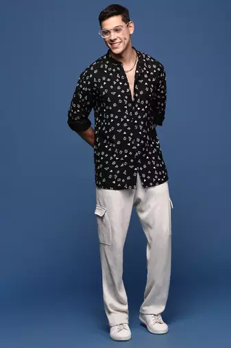 men's mandarin collar geometric black slim fit shirt