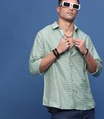 men's green slim fit striped shirt