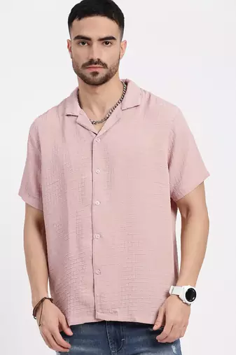 men's peach cuban collar relaxed fit solid shirt