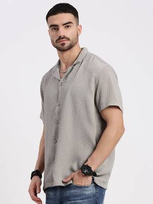 men's grey cuban collar relaxed fit solid shirt 3