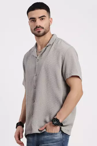 men's grey cuban collar relaxed fit solid shirt
