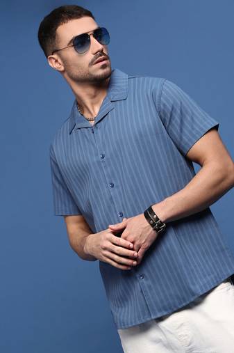 men's blue solid cuban collar relaxed fit shirt