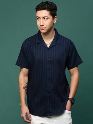 men's navy blue solid cuban collar relaxed fit shirt 2
