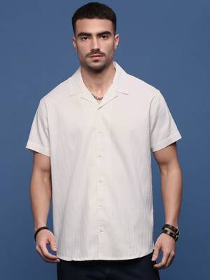 men's white solid cuban collar relaxed fit shirt 2