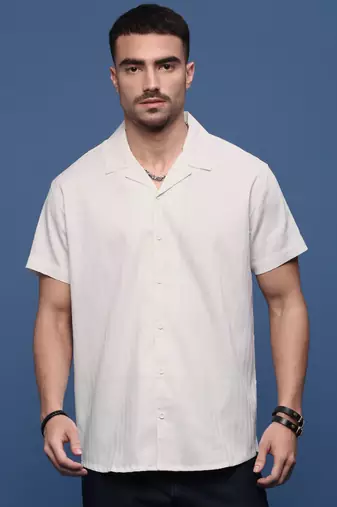 men's white solid cuban collar relaxed fit shirt