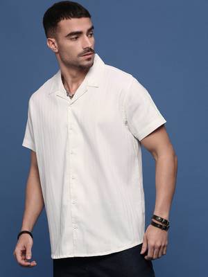 men's white solid cuban collar relaxed fit shirt 3