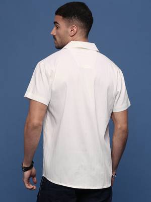 men's white solid cuban collar relaxed fit shirt 4