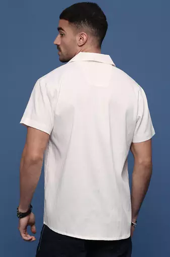 men's white solid cuban collar relaxed fit shirt