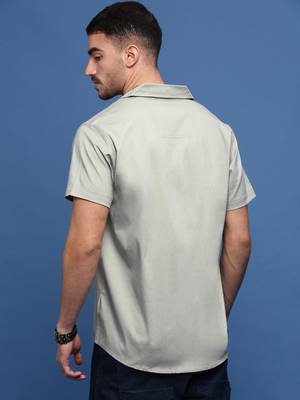 men's green solid cuban collar relaxed fit shirt 4