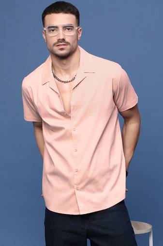 men's peach solid cuban collar relaxed fit shirt