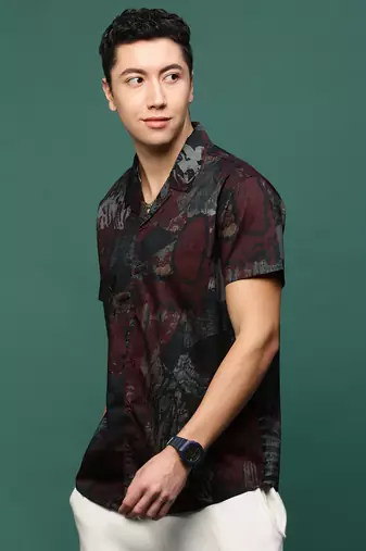 men's maroon abstract cuban collar relaxed fit shirt