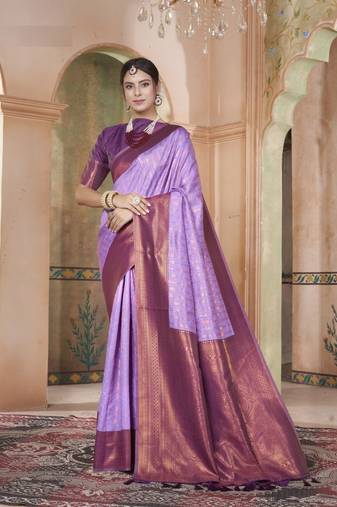 Lavender Kanchivaram Silk Zari Weaving With Gold Zari Border And Pallu Saree With Blouse For Women
