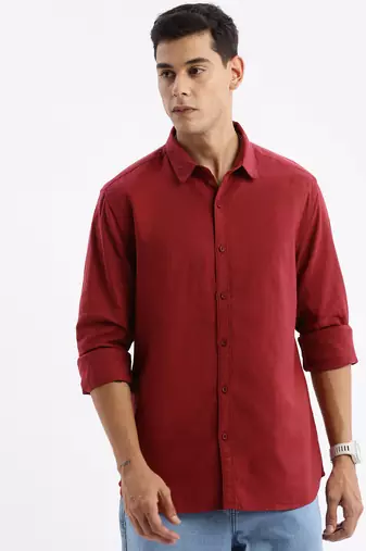 men's long sleeves solid slim fit maroon shirt