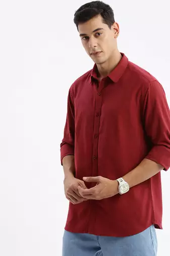 men's long sleeves solid slim fit maroon shirt