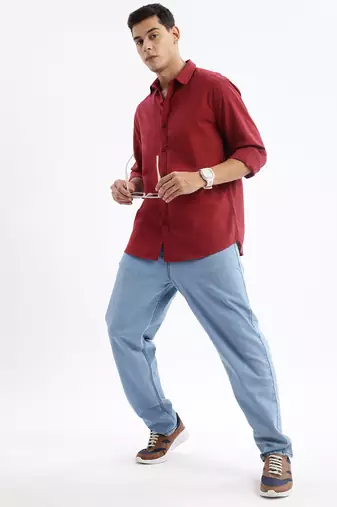 men's long sleeves solid slim fit maroon shirt