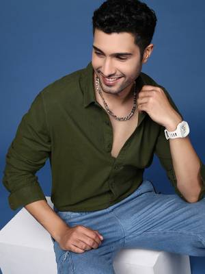 men's solid slim fit olive shirt 1