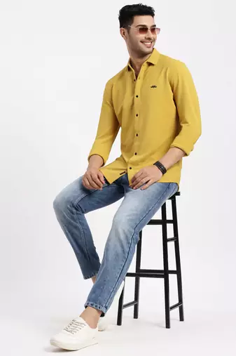 Showoff men's yellow solid slim fit shirt