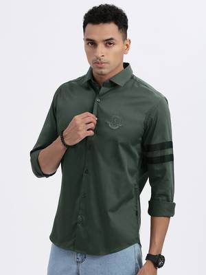 men's green solid slim fit shirt 3