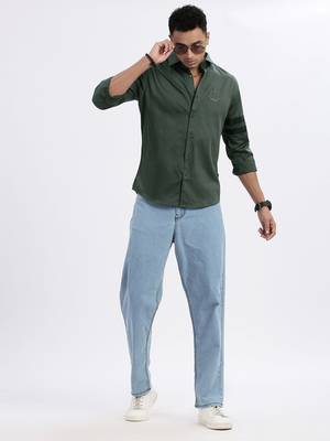 men's green solid slim fit shirt 5
