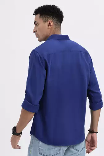 men's blue solid slim fit shirt