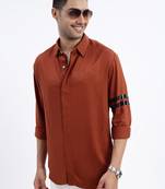 men's brown solid slim fit shirt
