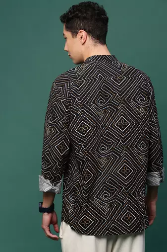 men's black geometric slim fit shirt