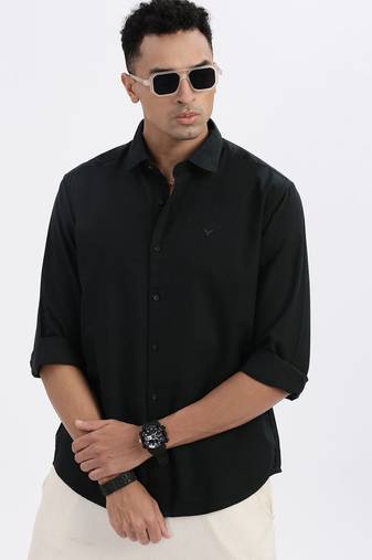 men's green solid slim fit shirt