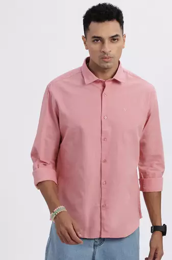 men's peach solid slim fit shirt