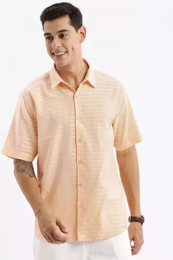 men's short sleeves solid slim fit peach shirt