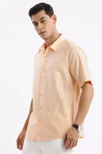 men's short sleeves solid slim fit peach shirt
