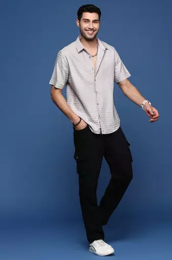 men's solid slim fit grey shirt