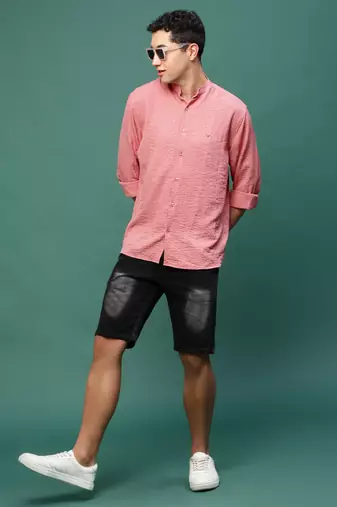 men's peach solid slim fit shirt