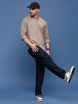 men's brown solid slim fit shirt 5