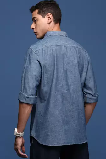 men's solid blue slim fit shirt