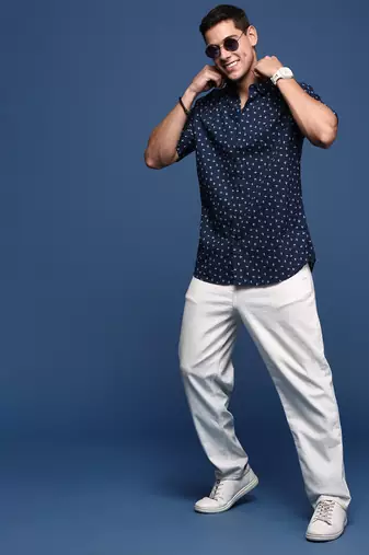 men's abstract navy blue slim fit shirt