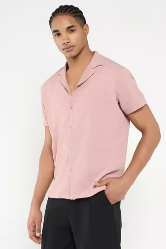 men's pink cuban collar relaxed fit solid shirt
