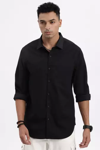 men's black solid slim fit shirt