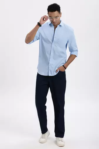 men's blue solid slim fit shirt