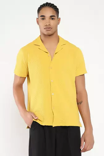men's yellow cuban collar relaxed fit solid shirt