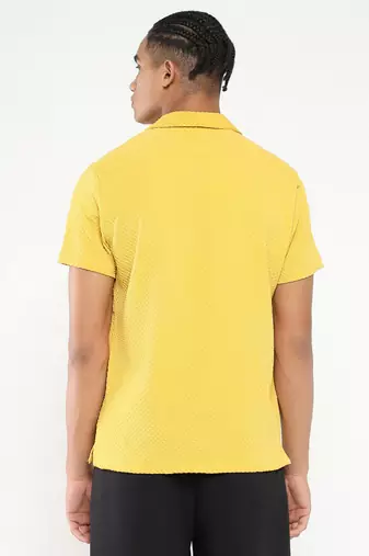 men's yellow cuban collar relaxed fit solid shirt