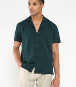 men's green cuban collar relaxed fit solid shirt