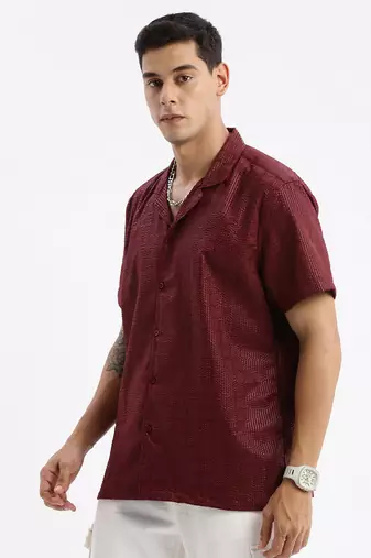 men's cuban collar solid relaxed fit maroon shirt
