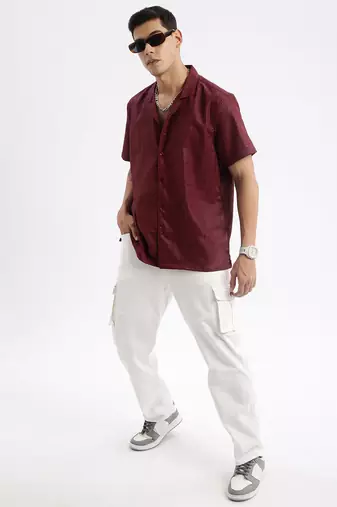 men's cuban collar solid relaxed fit maroon shirt