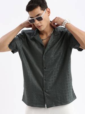 men's cuban collar solid relaxed fit green shirt 1